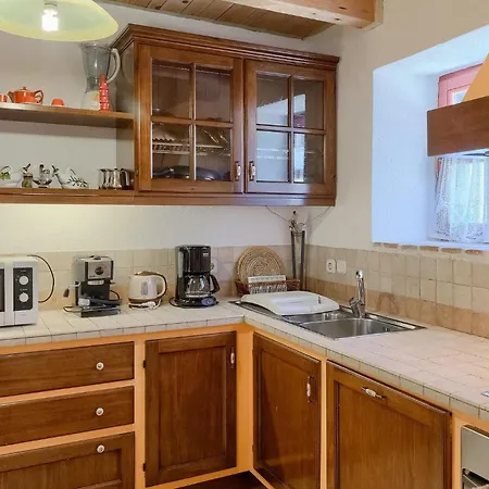 Negrin Semesterbostad Pula