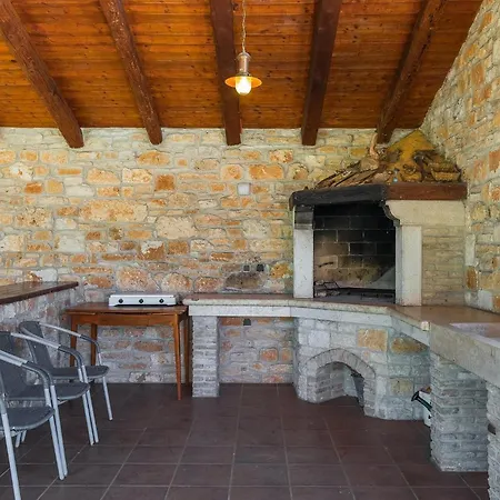 Negrin Semesterbostad *