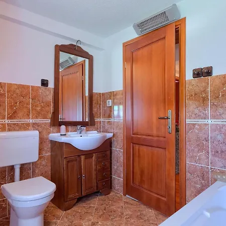 Semesterbostad Negrin Pula