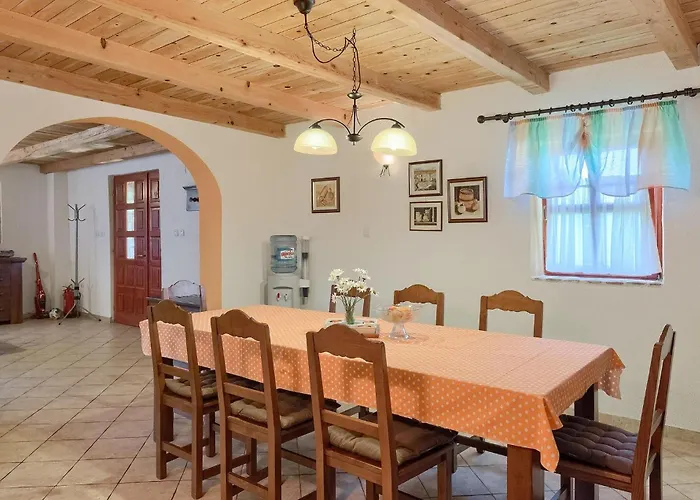 Holiday home Negrin *